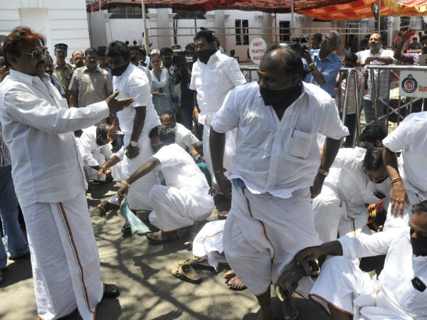 போதும்ப்பா எந்திரி எந்திரி