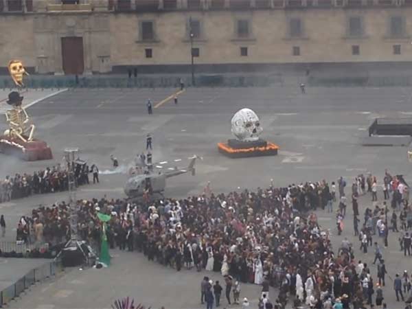 James Bond ‘Spectre’ filming costing Mexico City businesses millions due to closed roads, malls: report