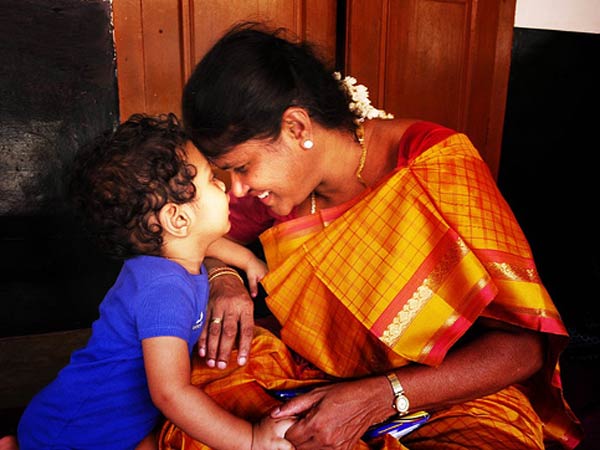 அம்மாவும் நியூட்டன் முதல்விதியும் அம்மாவும் நியூட்டன் முதல்விதியும்