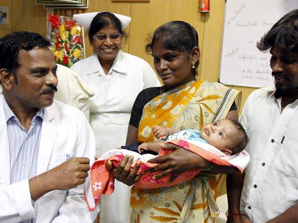 இரண்டு குழந்தைகளுக்கும் தீ