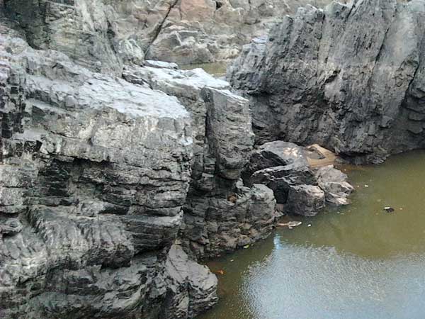 மோசமான தண்ணீர் பற்றாக்குறை: