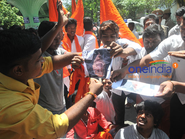 Thali removal - 30 Hindu Munnani cadre held
