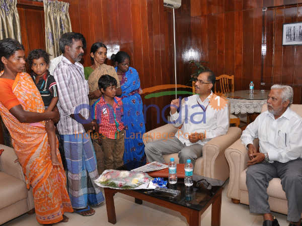 National ST Commission officers met the family members of the 20 people who killed in Andhra