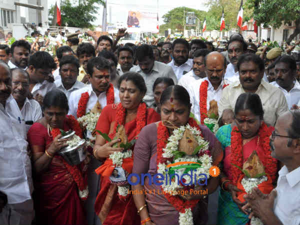 2025 பால்குடம்