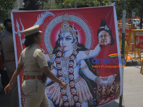Thaali removal : Hindu activist burning K.Veeramai