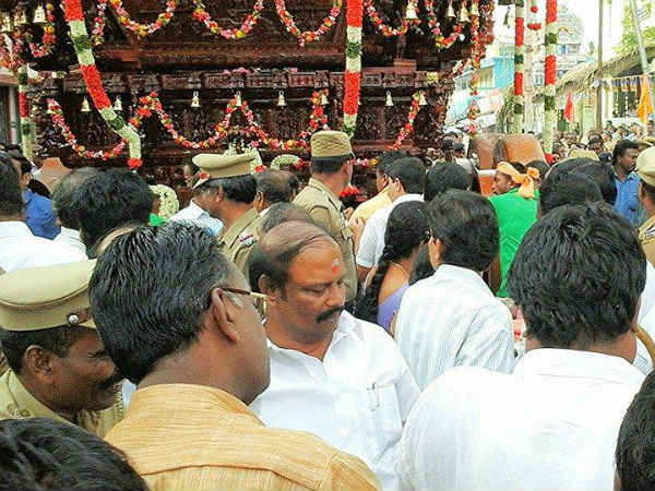 தேர் வெள்ளோட்டம்