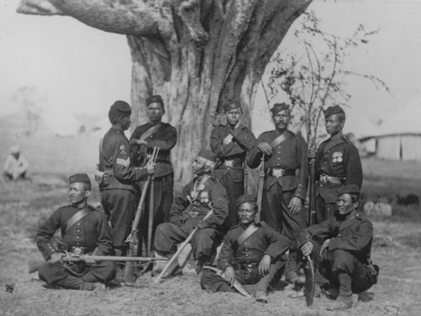 கர்னல் டுன்