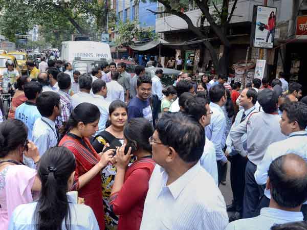 50 persons have been injured at Siluguri in West Bengal