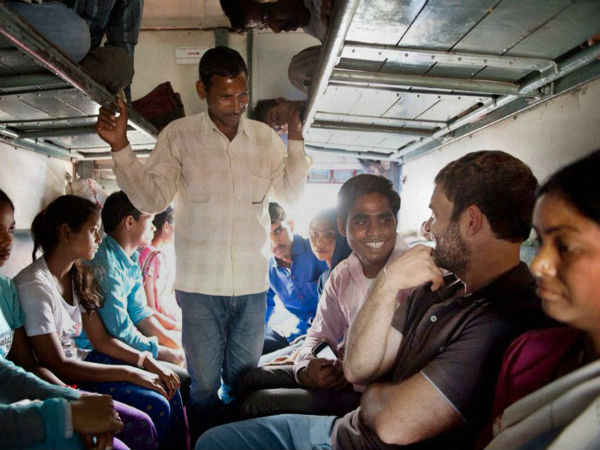 ஜன்னலோர சீட்டுக்கு அருகே