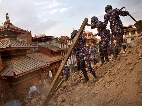 திறந்தவெளியில்