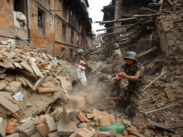 உயிருடன் மீண்ட இளைஞர்