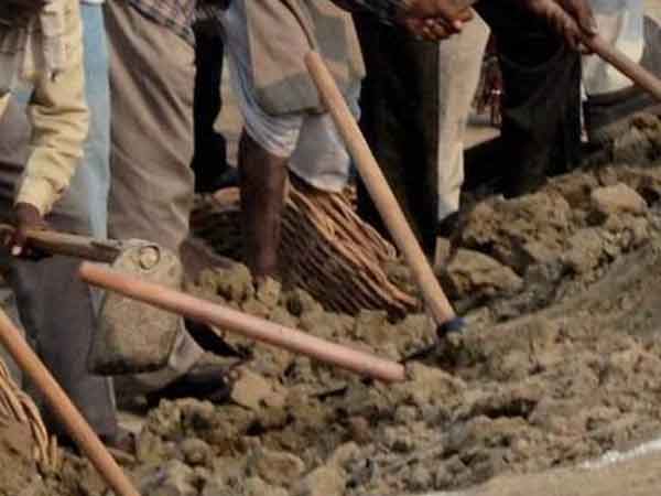 எதிர்த்த இங்கிலாந்து இயக்கம்: