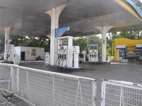 ஒதுங்கும் மத்திய அரசு