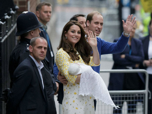 First Pictures: Kate Middleton, Prince William introduce royal baby to world First Pictures: Kate Middleton, Prince William introduce royal baby to world