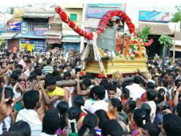 புறப்பட்ட கள்ளழகர் புறப்பட்ட கள்ளழகர்