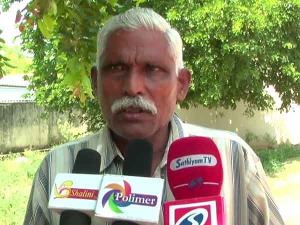 தந்தை குற்றச்சாட்டு