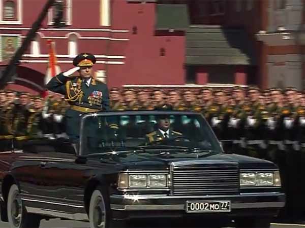 ராணுவ ஊர்திகள்