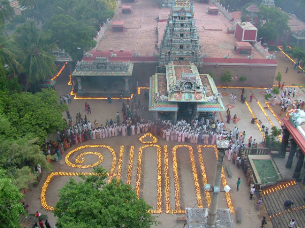 முகம் சுளித்த மக்கள்