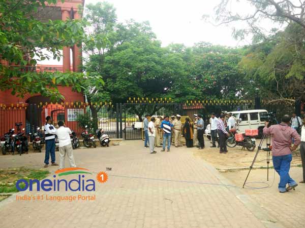 Jaya's legal team ready to file bail in SC