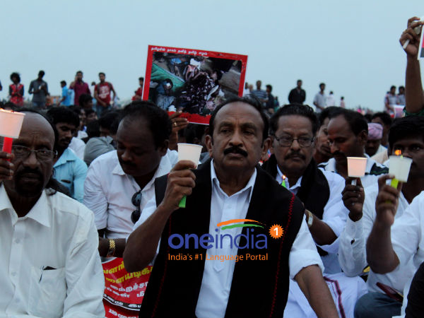 மெரீனாவில்