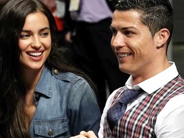 காதல் முறிவாம்: