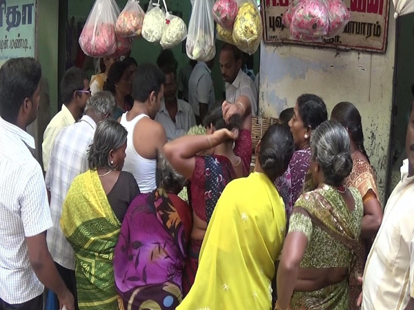 மலர் விவசாயத்தை நம்பி விவசாயிகள்