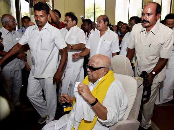 DMK to file appeal against Jayalalithaa's acquittal