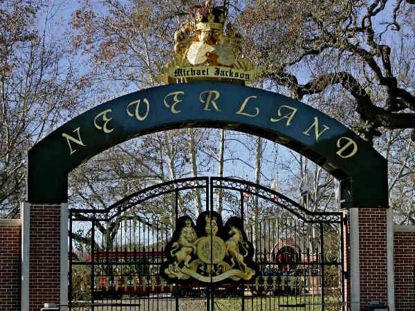 மாளிகை மூடப்பட்டது... மாளிகை மூடப்பட்டது...