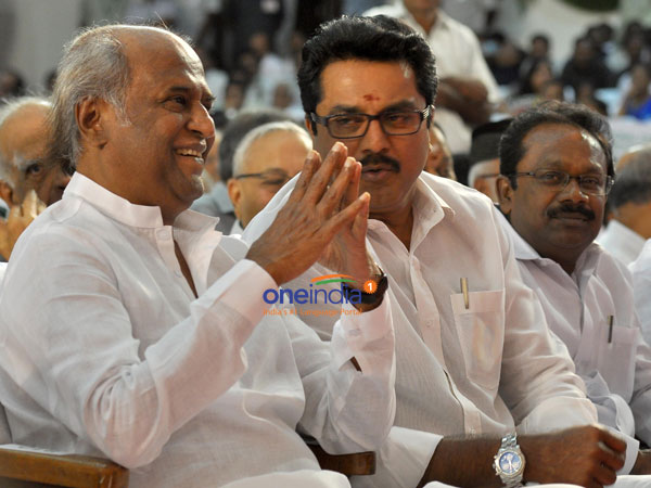 ரஜினிதான் முடிவெடுக்கவேண்டும்