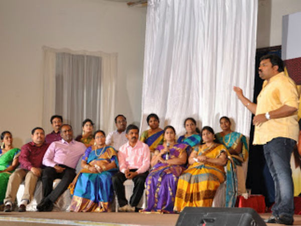 Neeya Naana fame Gopinath judges Nerukku ner in Muscat Neeya Naana fame Gopinath judges Nerukku ner in Muscat