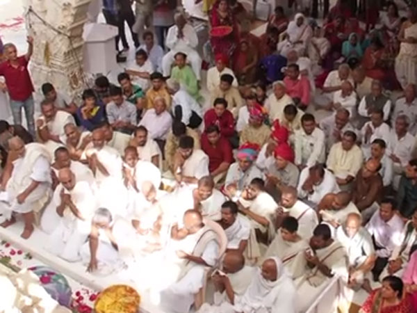 ரூ.25 கோடி நன்கொடை