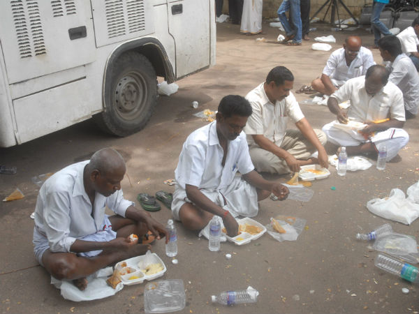 ஆங்காங்கே சாப்பாடு