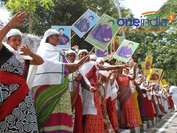 ஆட்டம் பாட்டம் கொண்டாட்டம்