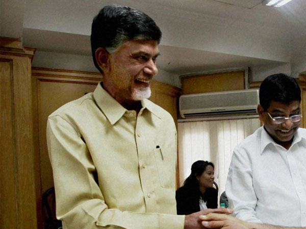 கட்சி மாற்றி வாக்கு