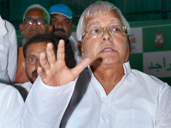 பெவிலியனுக்கு பாஜக..