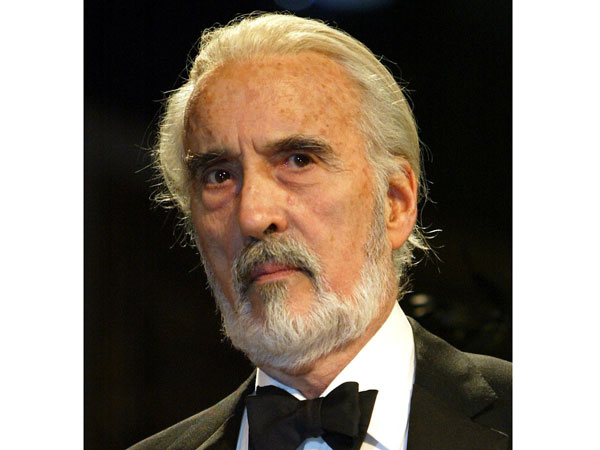 டிராகுலா லீ