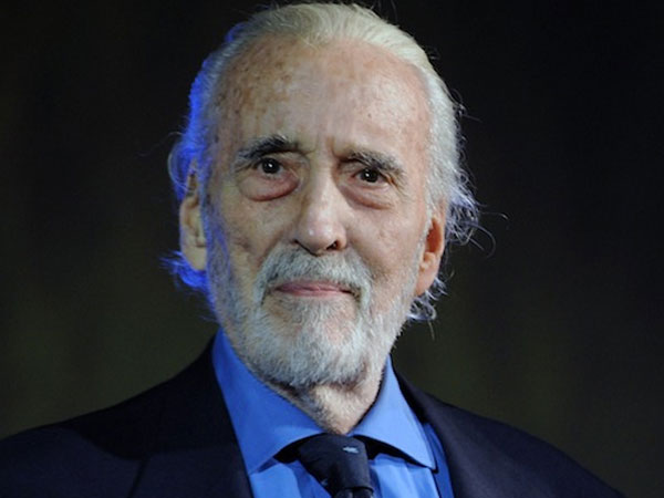 காரிடார் ஆப் மிர்ரர்ஸ்