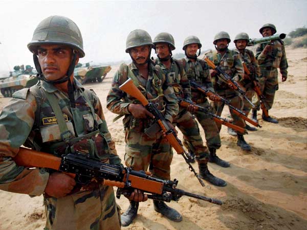 Ex-servicemen protest for 'one rank, one pension' Ex-servicemen protest for 'one rank, one pension'