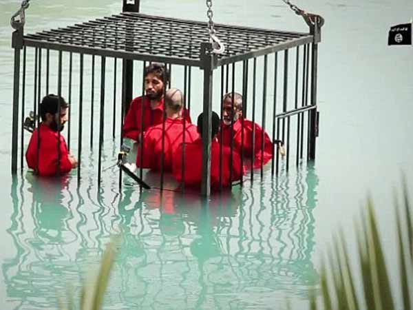 ISIS group released video shows murdering 16 men 