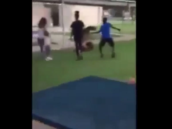 டான்ஸ் ஆடிய நபர்...