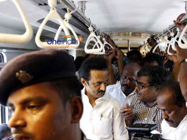 Stalin travels in Chennai metro train