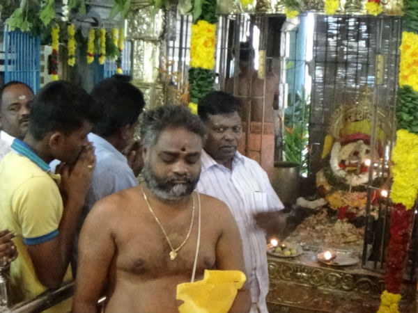 Guru Peyarchi begins at Puliyarai temple