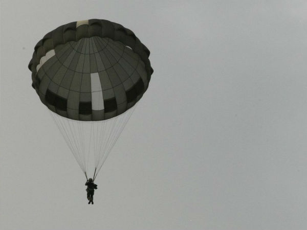 30 கிலோ ஆயுதங்களுடன்..