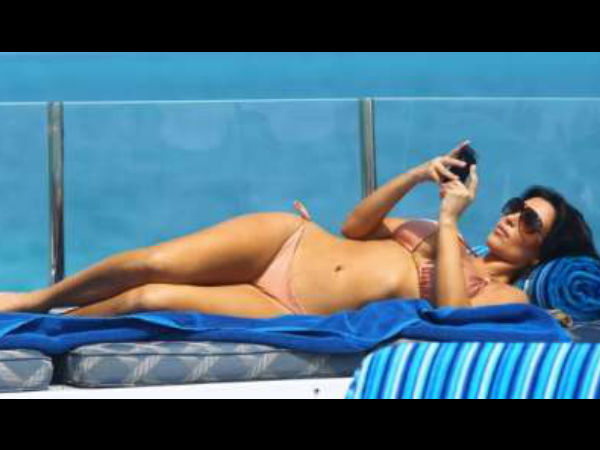 கிம்மைத் துரத்திய கேமராமேன் கிம்மைத் துரத்திய கேமராமேன்