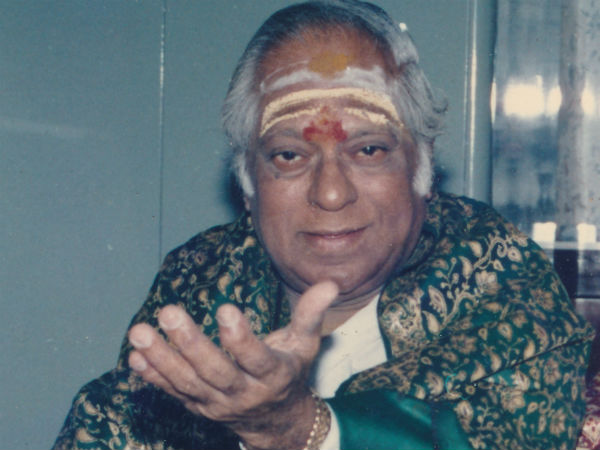 முதல் லைவ் கச்சேரி