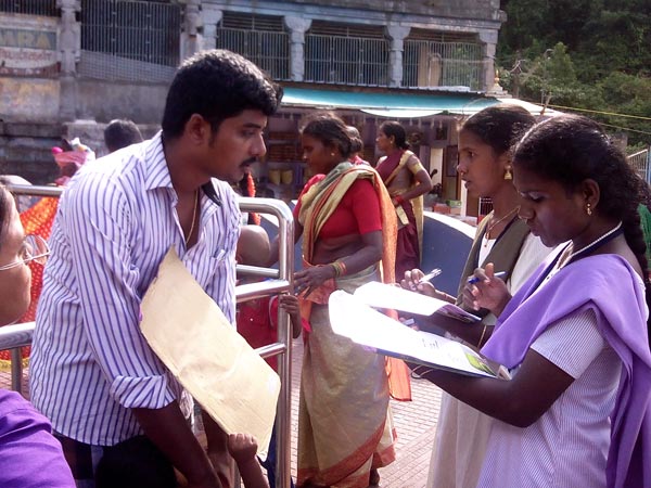 டாஸ்மாக் மூட வேண்டும் டாஸ்மாக் மூட வேண்டும்