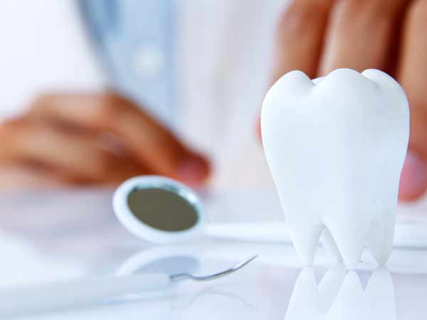 பல் சிகிச்சைக்காக...