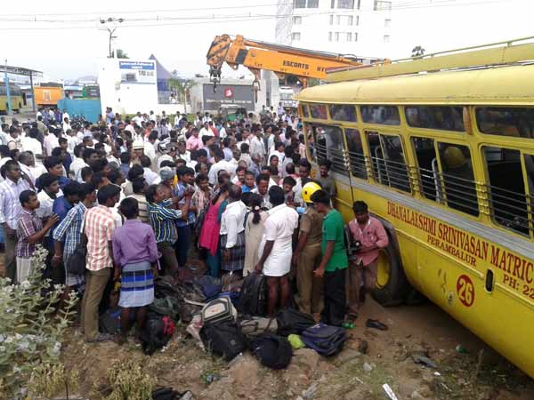 மாணவர்கள் மீட்பு