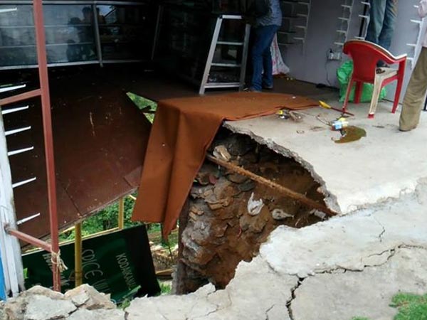 Garbage creates land slide in Kodaikanal