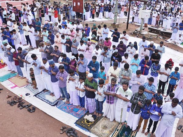 கோவையில் சிறப்புத் தொழுகை